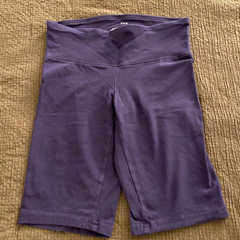 Aritzia TNA Biker Shorts